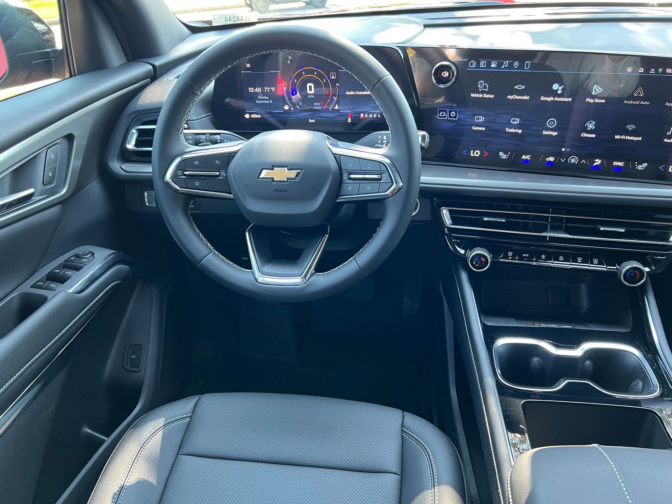 2026 Chevrolet Traverse photo 4