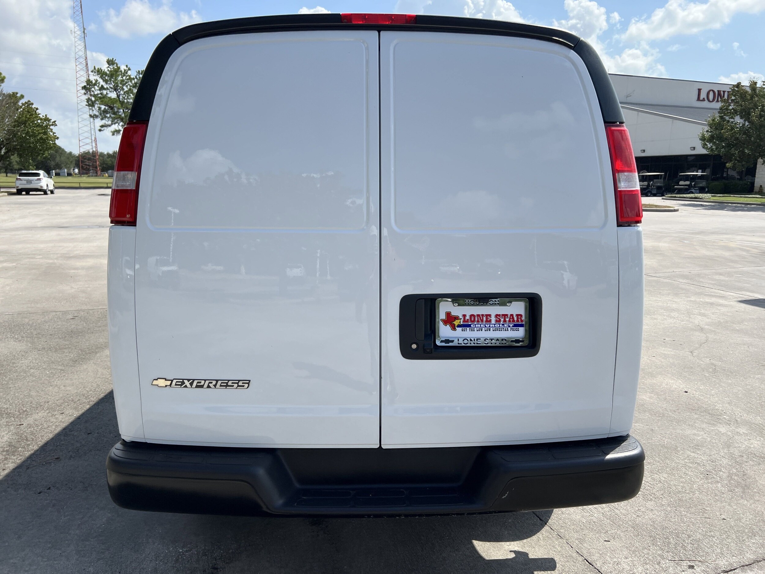 2023 Chevrolet Express Cargo 2500 Van photo 4