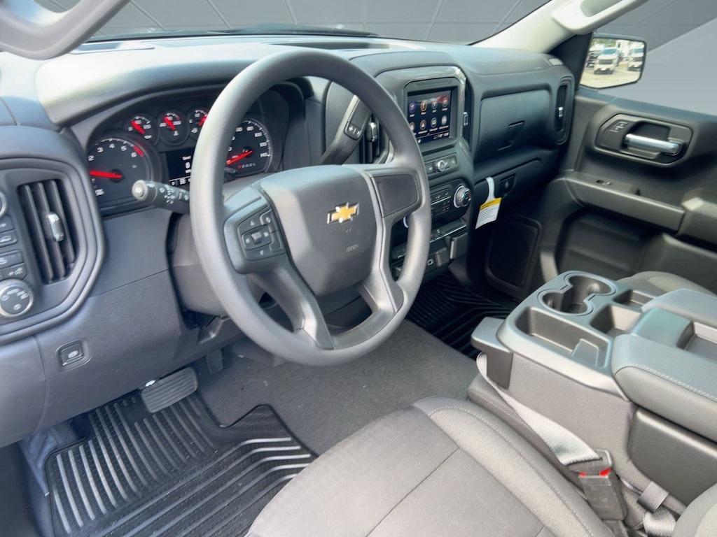 New 2026 Chevrolet Silverado 1500 Custom Truck