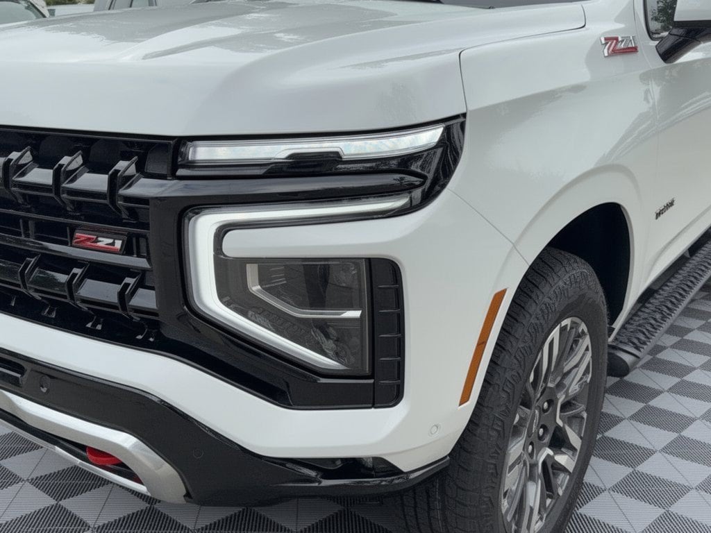 2026 Chevrolet Tahoe Z71 - Photo 12