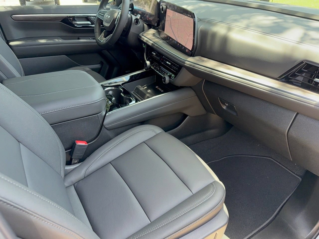 2026 Chevrolet Tahoe Z71 - Photo 31