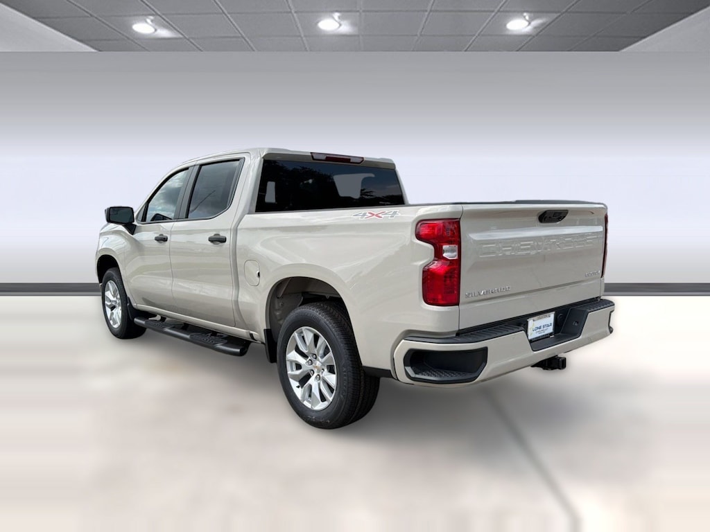 New 2026 Chevrolet Silverado 1500 Custom Truck