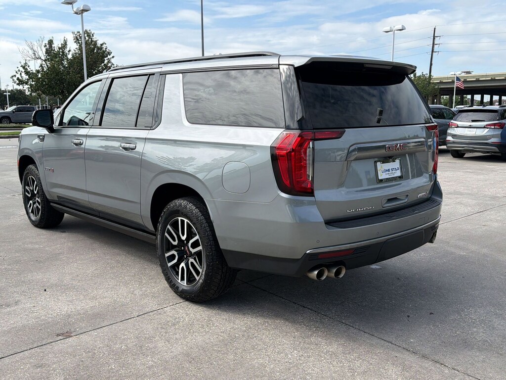 Used 2024 GMC Yukon XL AT4 SUV
