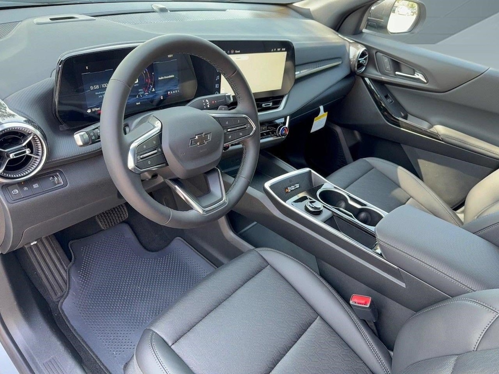 New 2027 Chevrolet Equinox LT SUV