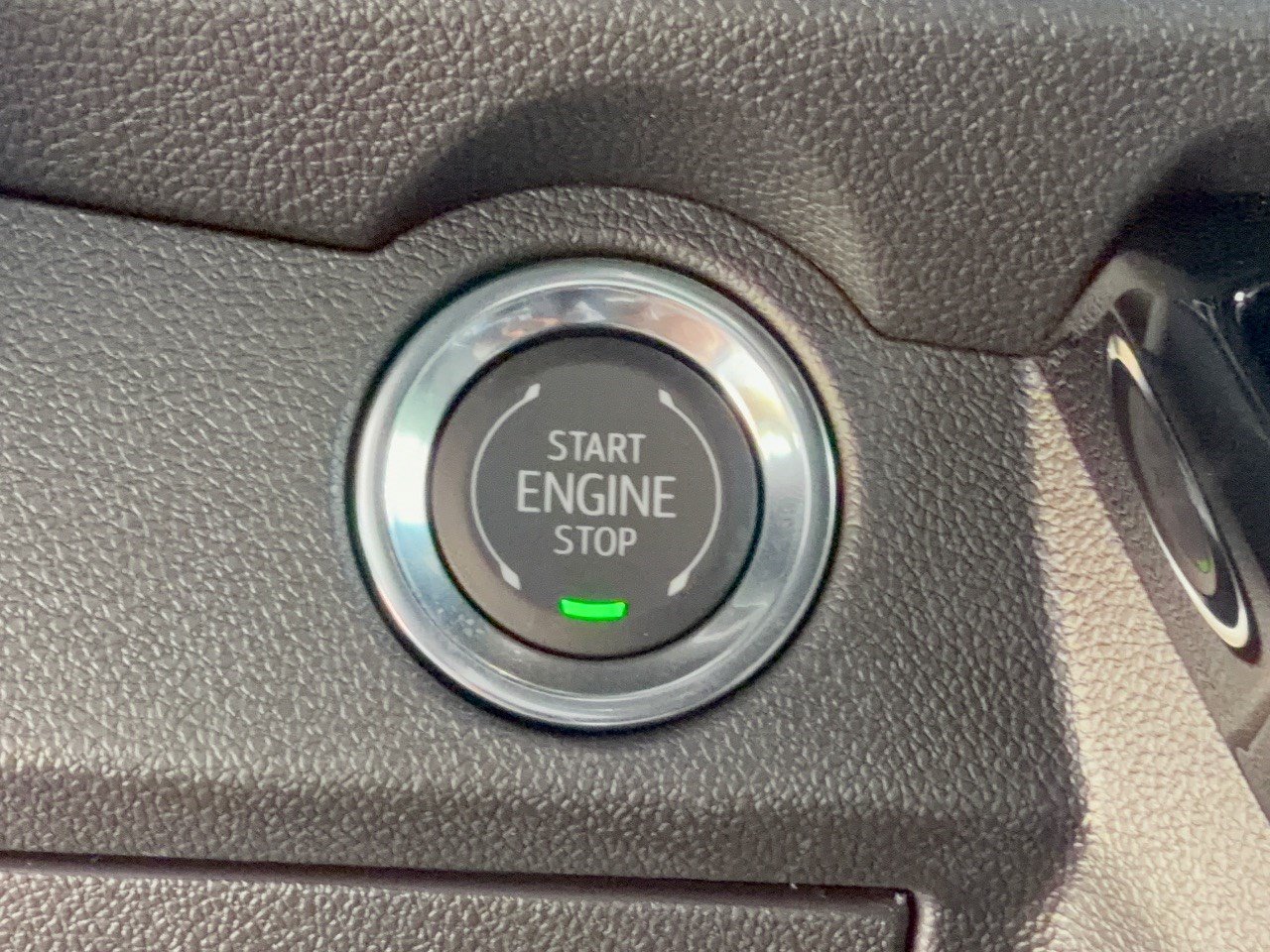 2027 Chevrolet Traverse LT - Photo 20