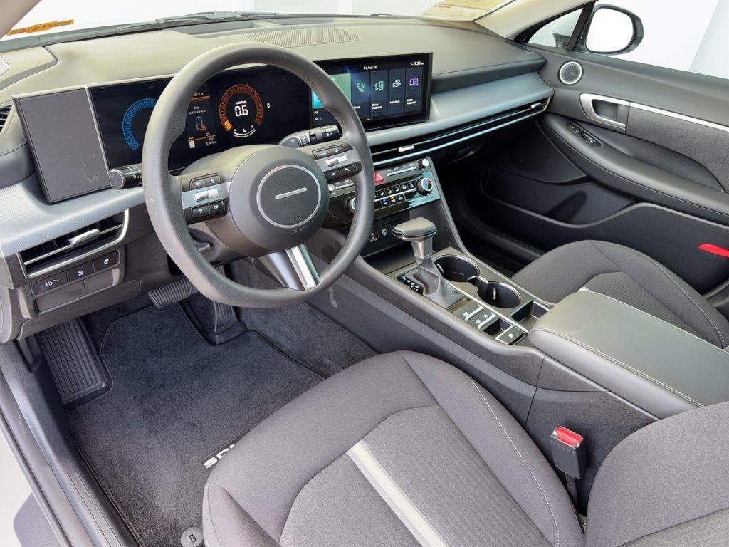 Used 2026 Hyundai Sonata SE Sedan