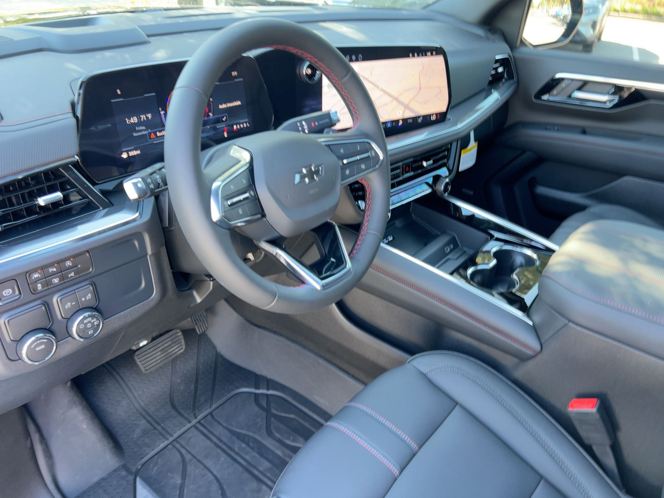 2026 Chevrolet Tahoe RST photo 3