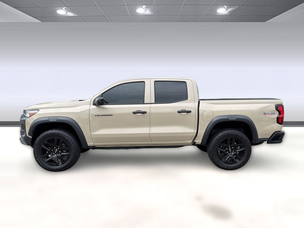 Used 2024 Chevrolet Colorado Trail Boss Truck