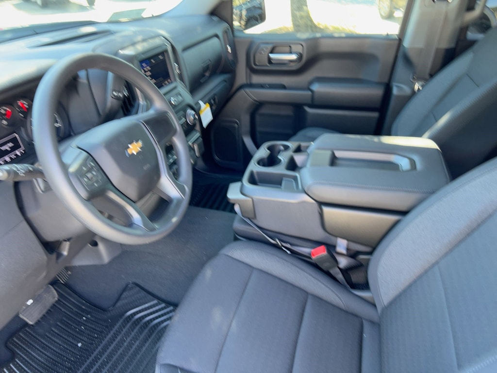 New 2026 Chevrolet Silverado 1500 Custom Truck