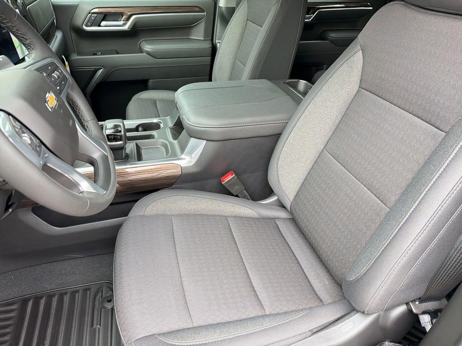 2026 Chevrolet Silverado 1500 LT - Photo 22