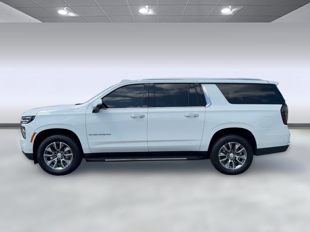Used 2025 Chevrolet Suburban LT SUV