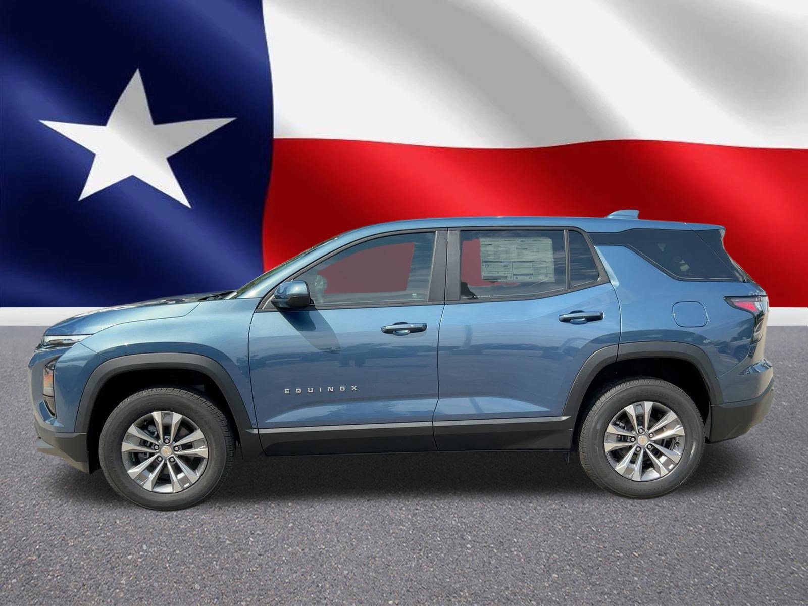 2026 Chevrolet Equinox LT photo 2