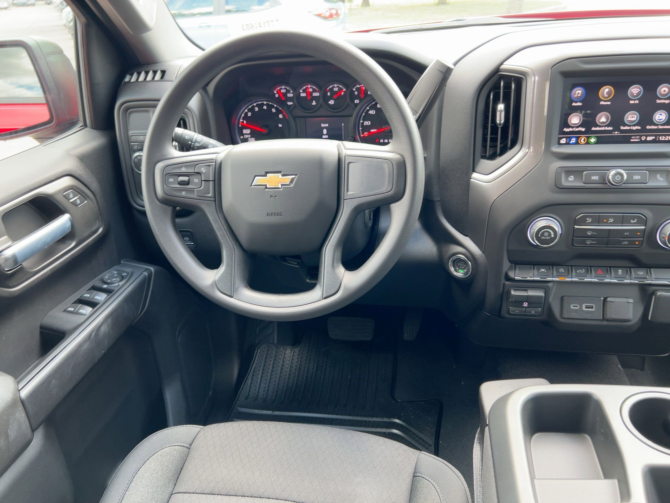 2026 Chevrolet Silverado 1500 Custom photo 4