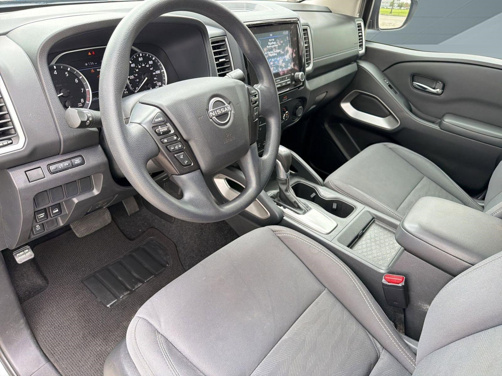 Frontier Crew Cab SV 4x4 Truck