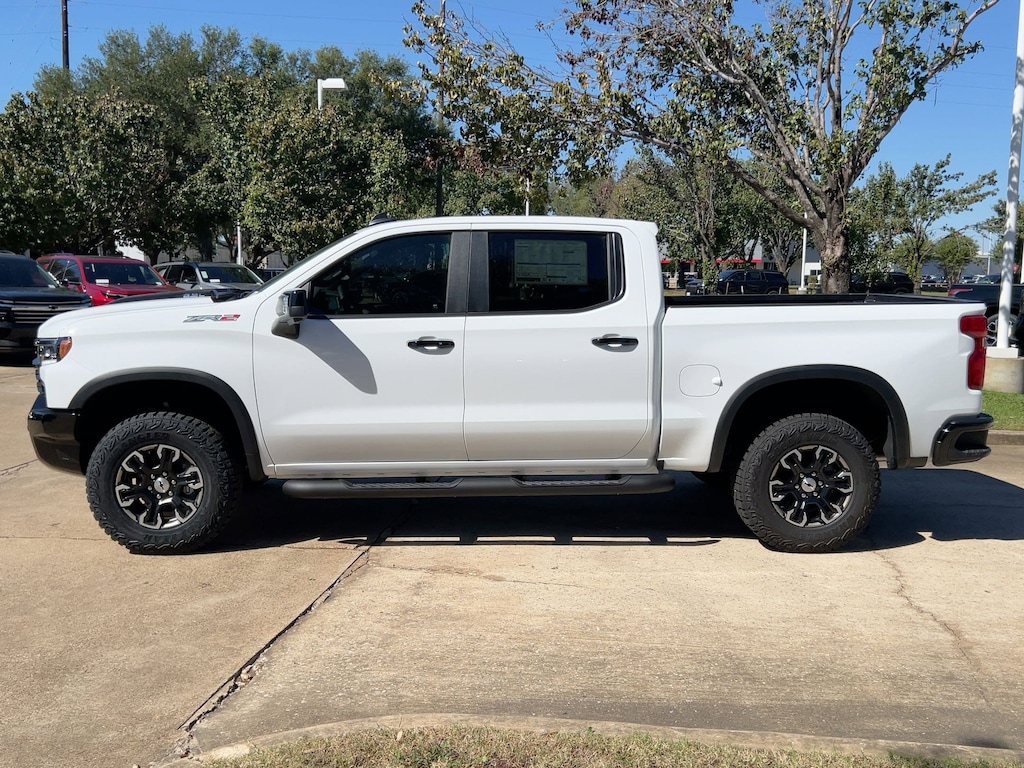 New 2026 Chevrolet Silverado 1500 ZR2 Truck