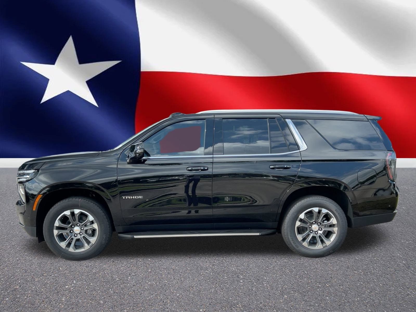 2026 Chevrolet Tahoe LT photo 2