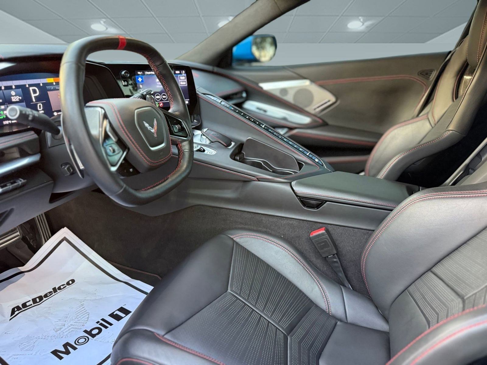 2020 Chevrolet Corvette Stingray 3LT photo 3