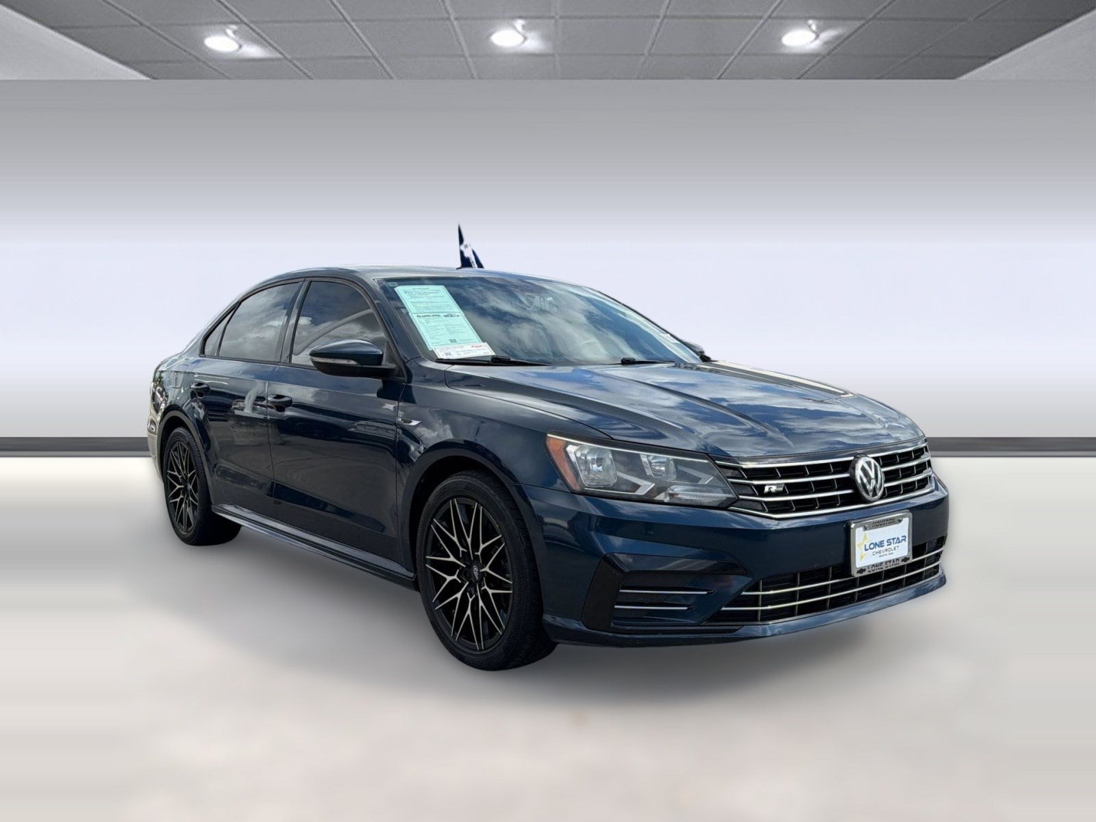 Passat 2.0T S Sedan