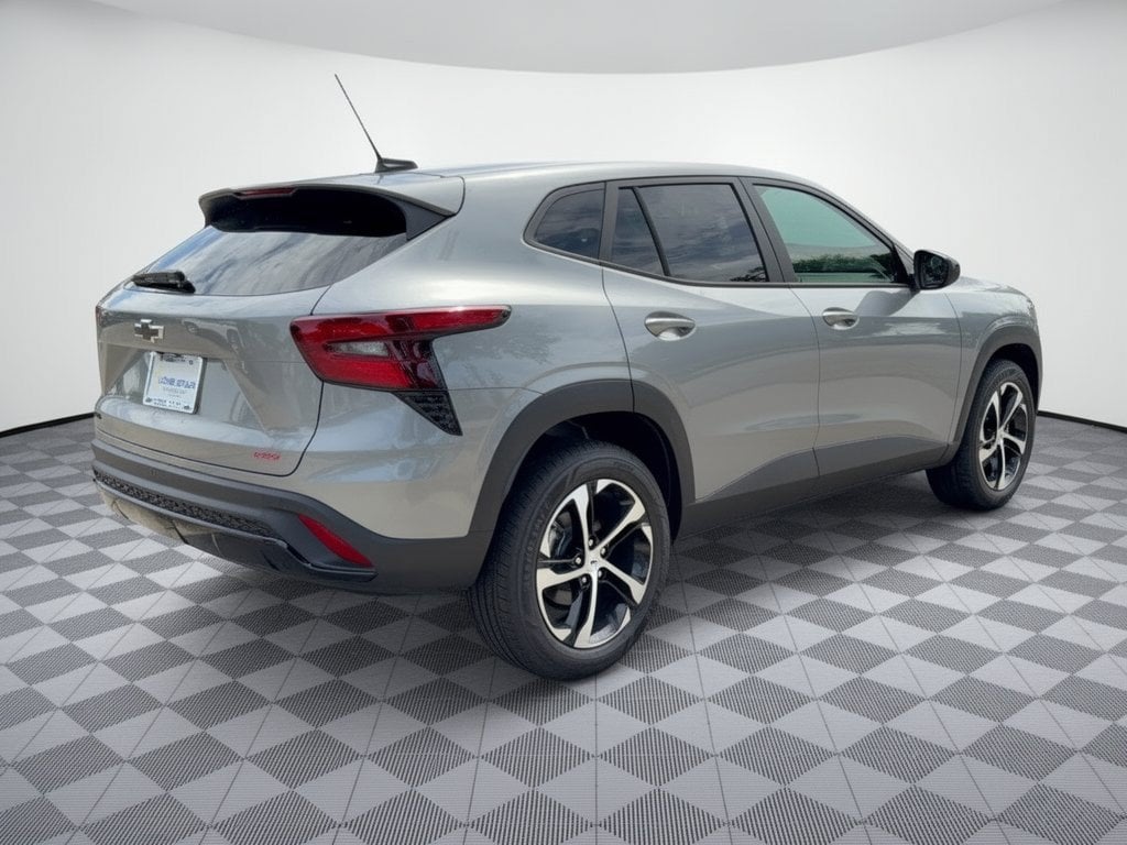 2026 Chevrolet Trax RS - Photo 9