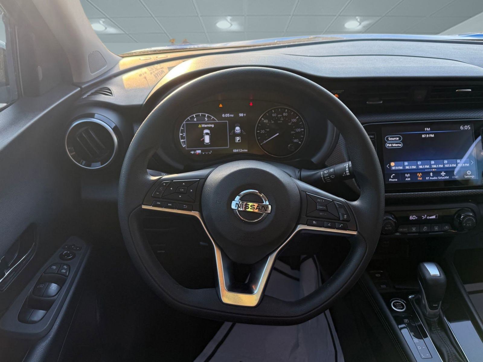 2021 Nissan Kicks SV photo 4