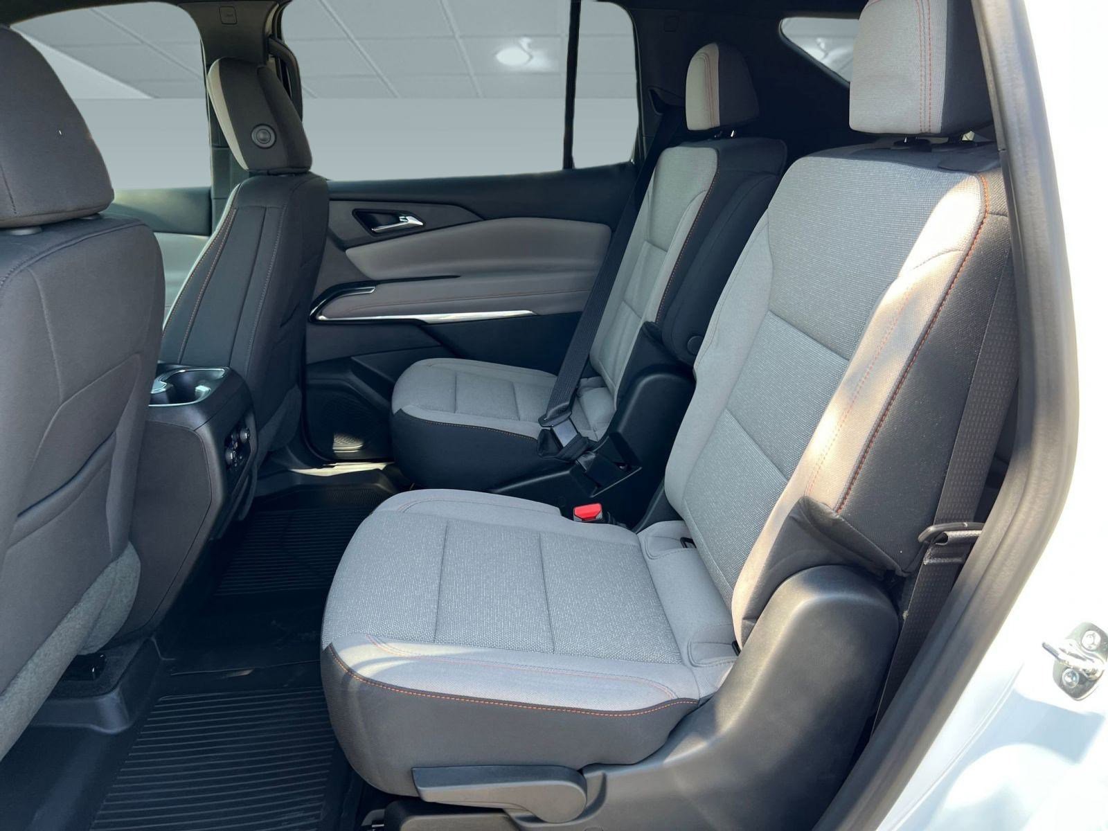 2026 Chevrolet Traverse LT - Photo 14