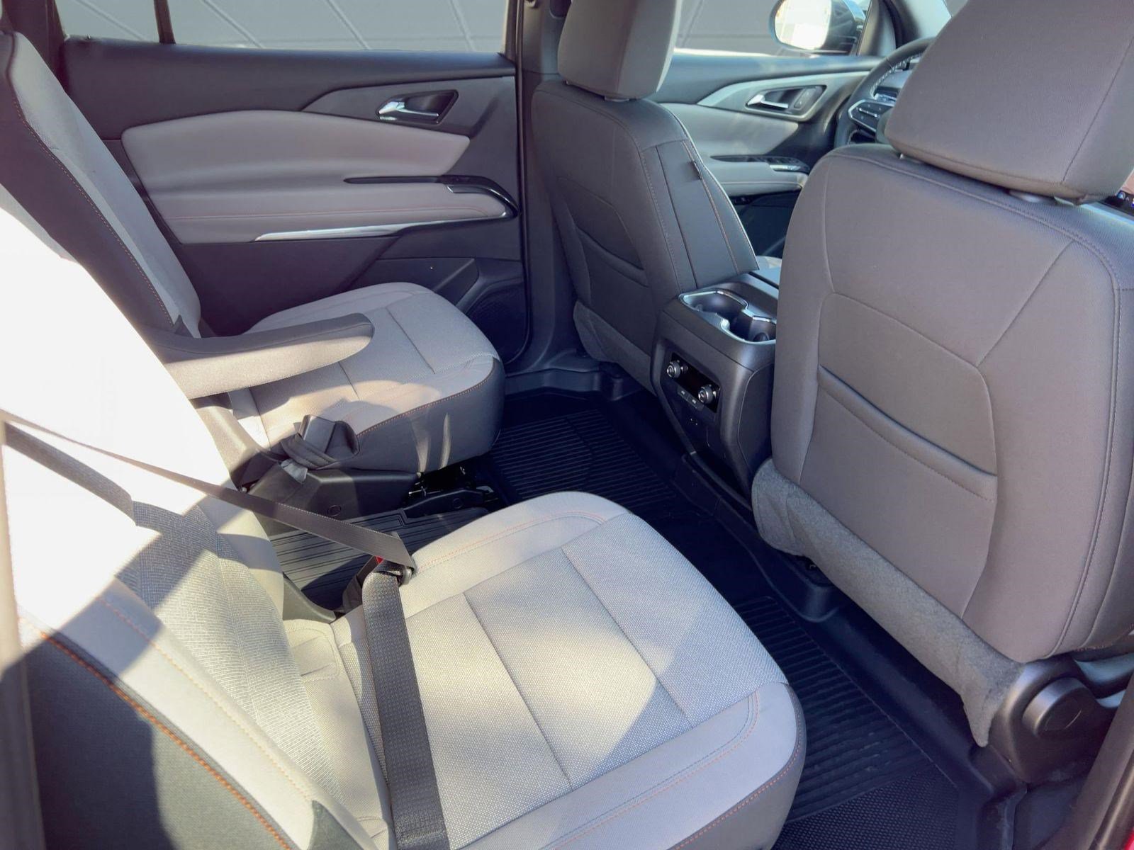 2026 Chevrolet Traverse LT - Photo 30