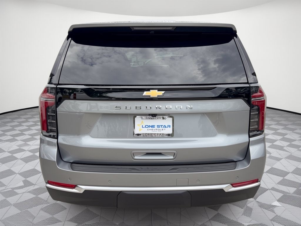 2026 Chevrolet Suburban LS - Photo 11
