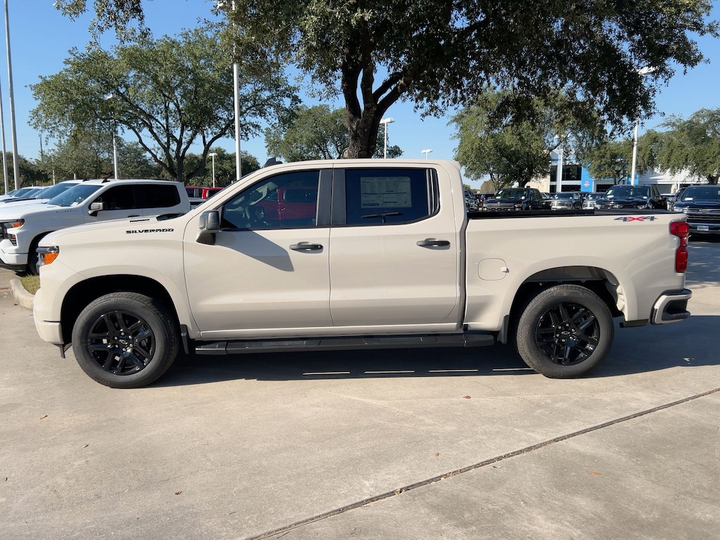 New 2026 Chevrolet Silverado 1500 Custom Truck