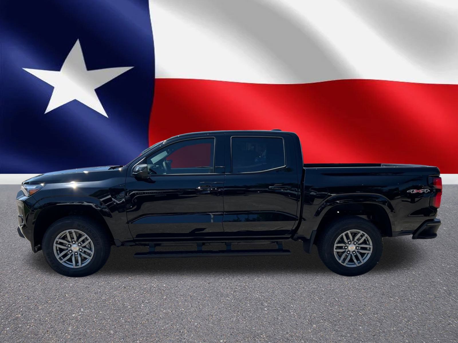 2026 Chevrolet Colorado LT photo 2