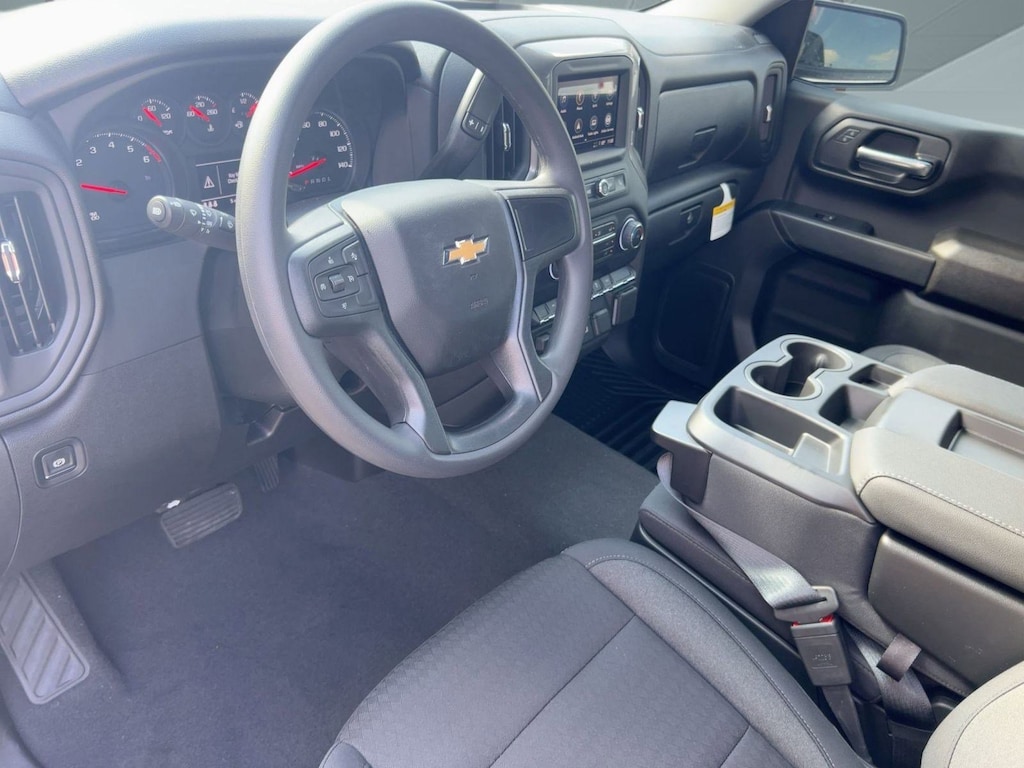 New 2026 Chevrolet Silverado 1500 Custom Truck