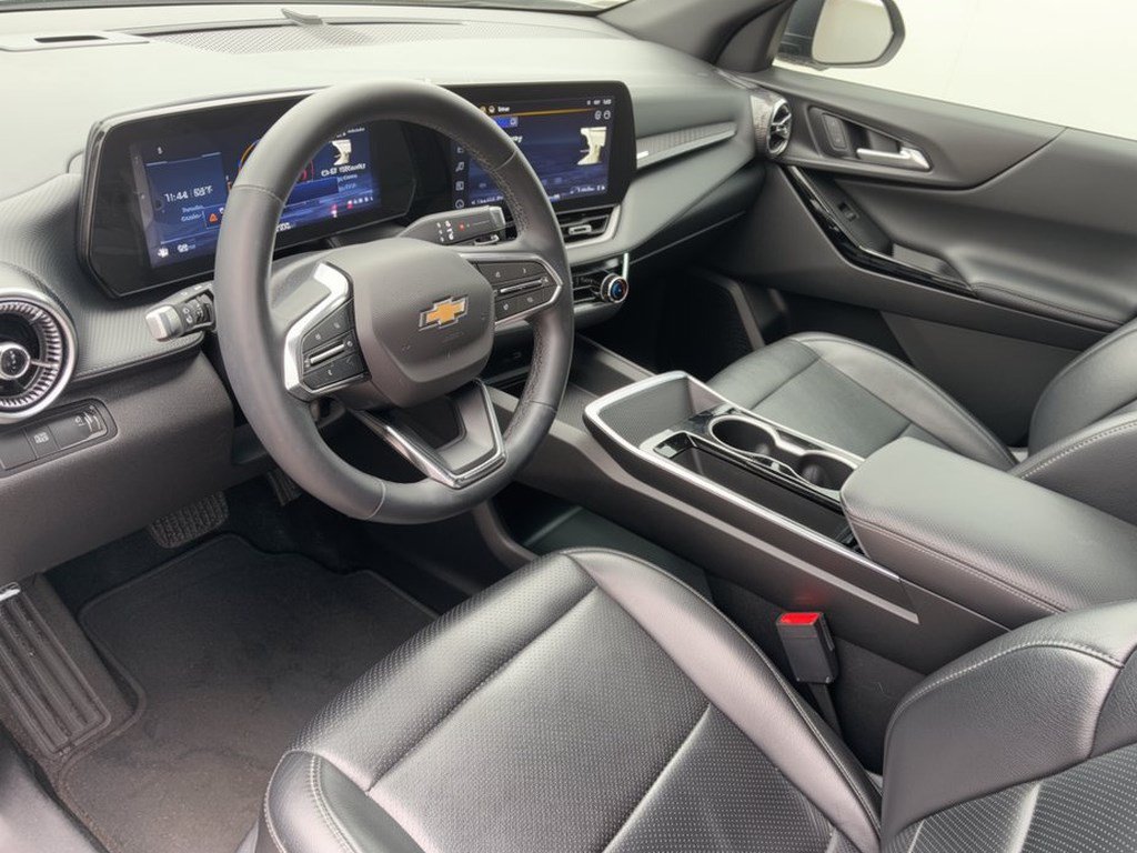 Used 2025 Chevrolet Equinox LT SUV