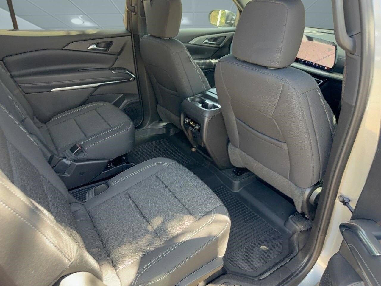 2026 Chevrolet Traverse LT - Photo 31