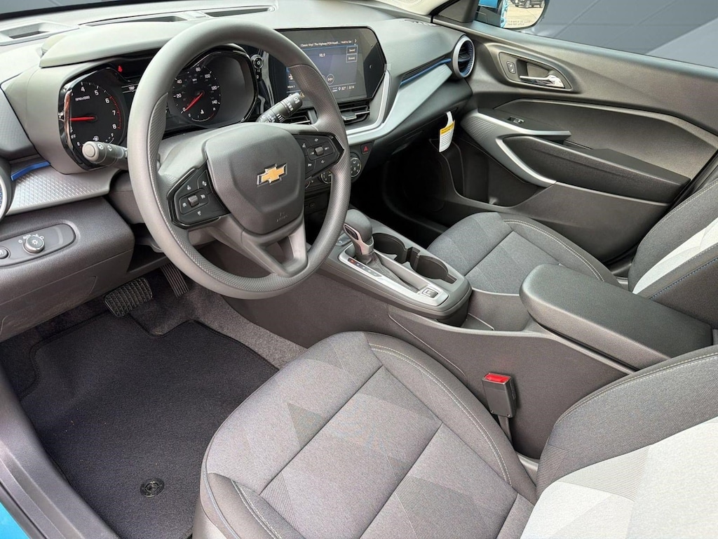 New 2026 Chevrolet Trax LS SUV