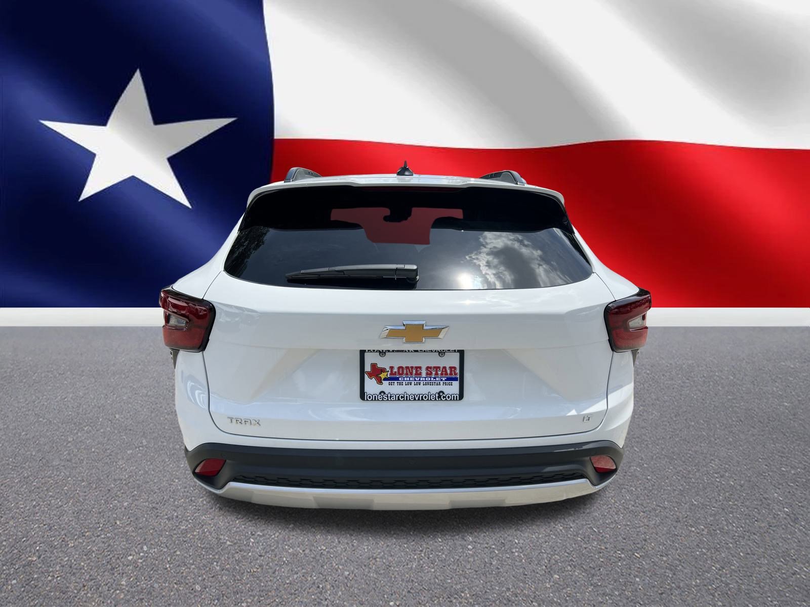 2025 Chevrolet Trax LT photo 4