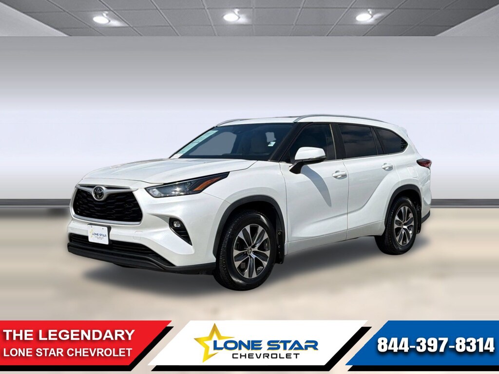 Used 2023 Toyota Highlander XLE SUV