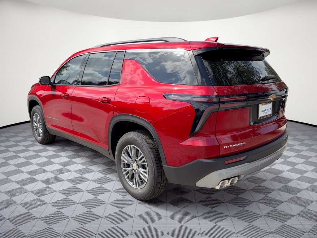 Used 2027 Chevrolet Traverse LT SUV