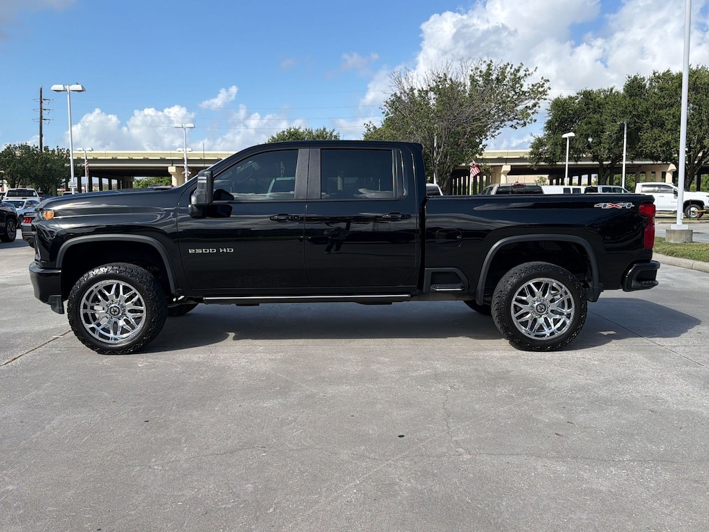 Used 2023 Chevrolet Silverado 2500 HD Custom Truck