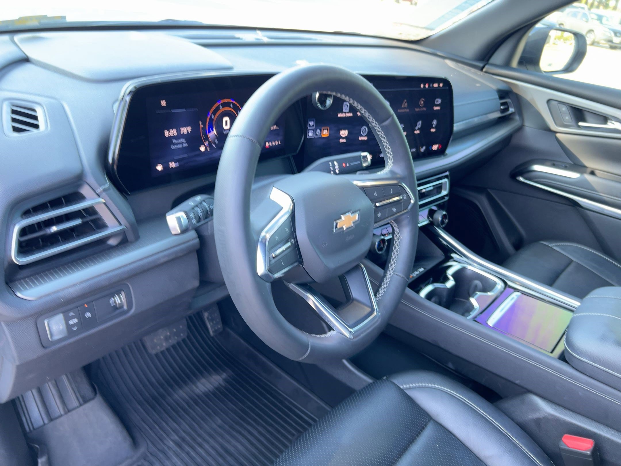 2024 Chevrolet Traverse photo 4