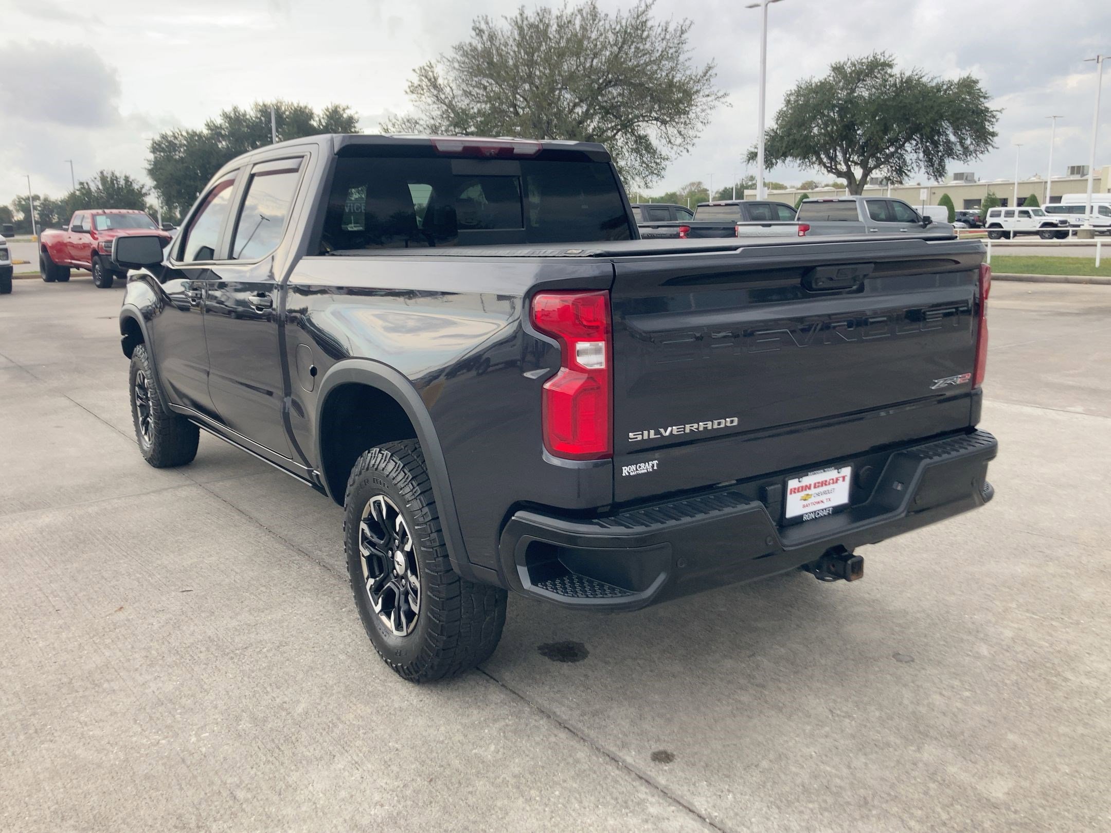 2023 Chevrolet Silverado 1500 ZR2 photo 3