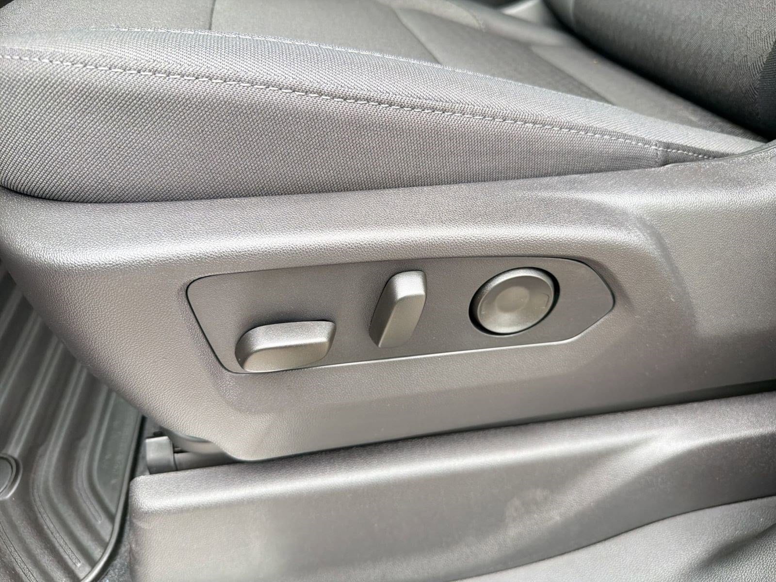 2026 Chevrolet Silverado 1500 LT - Photo 13