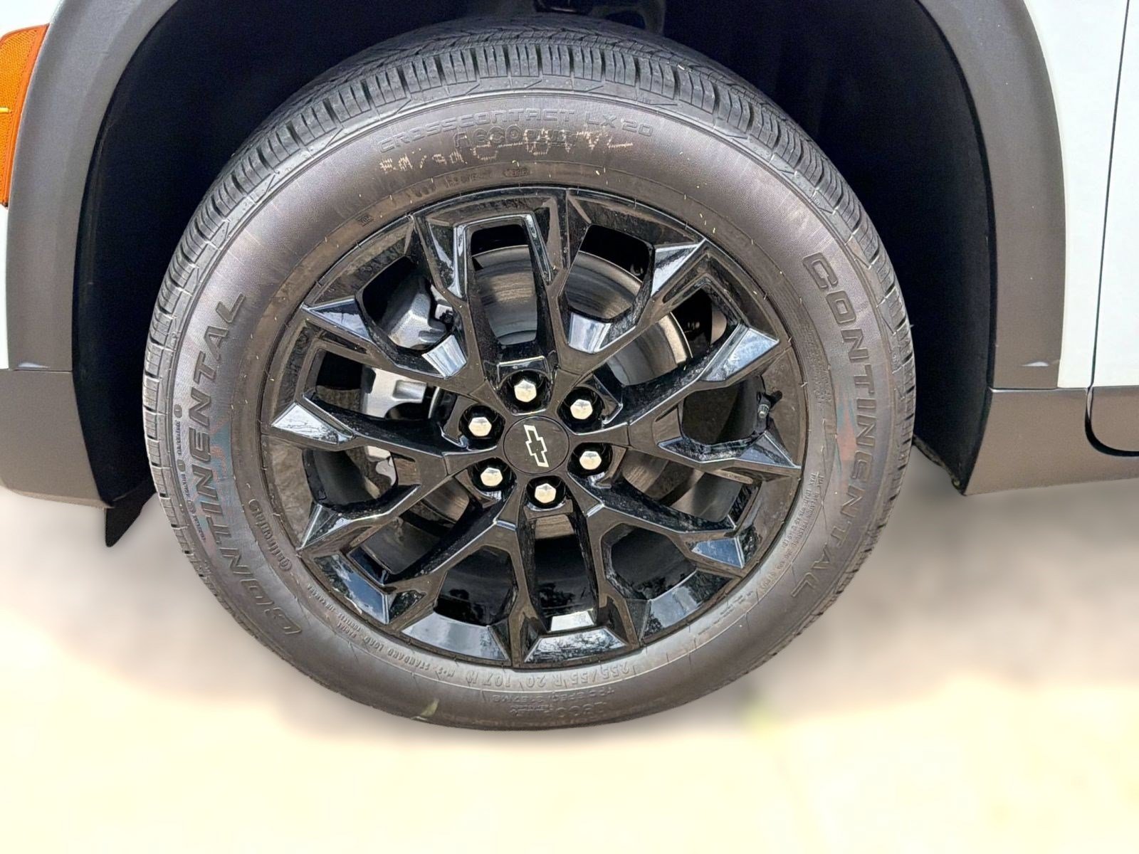 2026 Chevrolet Traverse LT - Photo 13