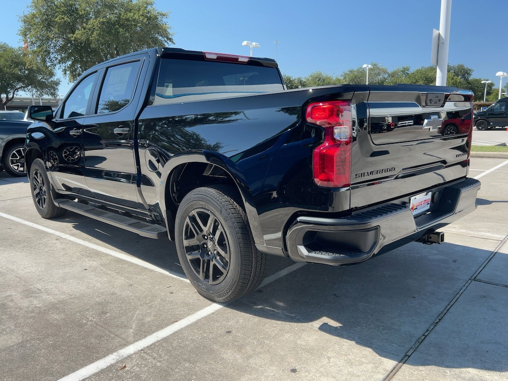 New 2026 Chevrolet Silverado 1500 Custom Truck
