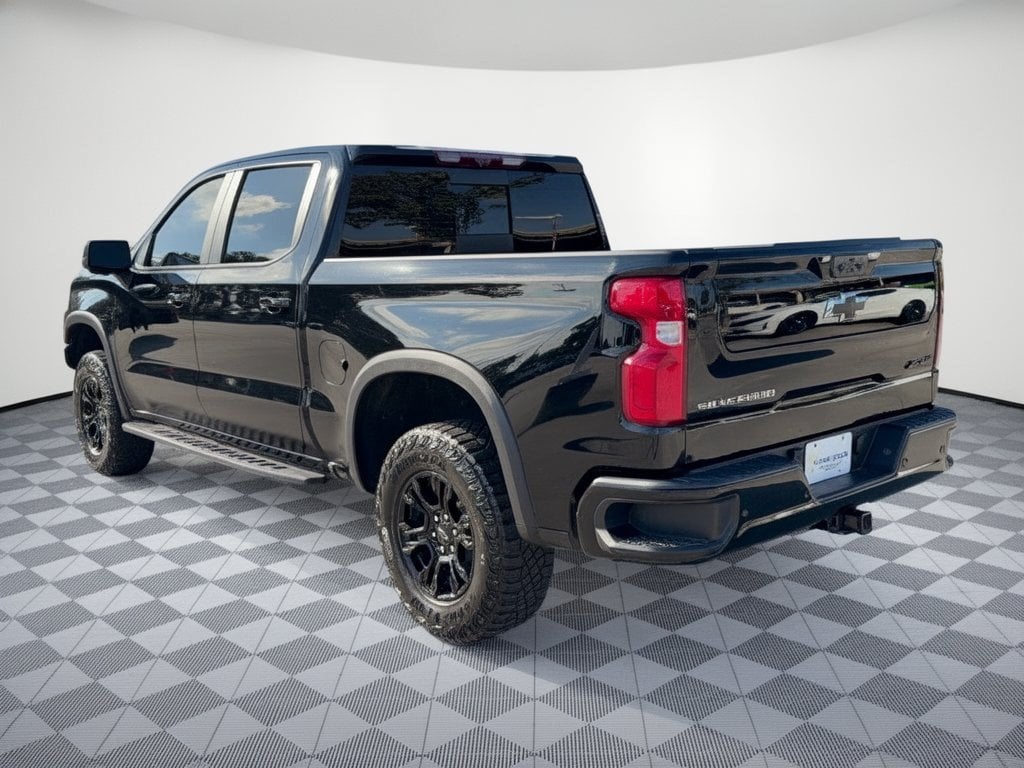 Used 2024 Chevrolet Silverado 1500 ZR2 Truck