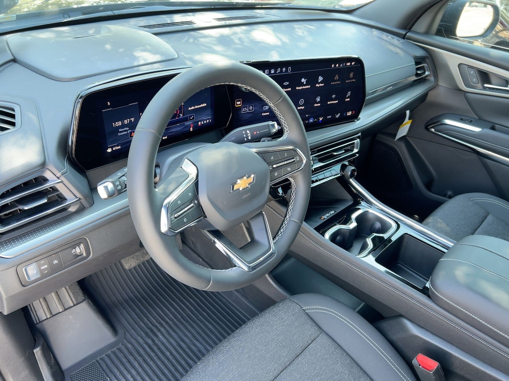 New 2026 Chevrolet Traverse LT SUV