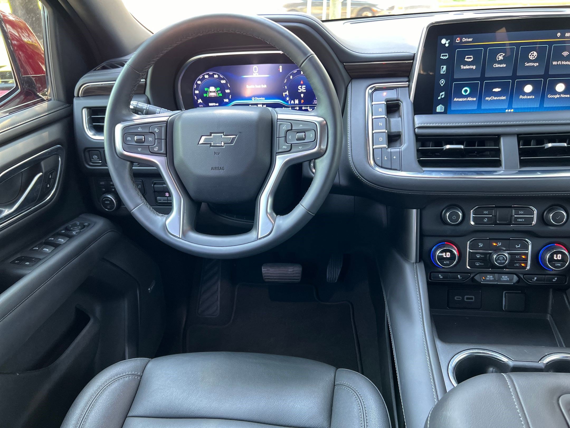 2023 Chevrolet Tahoe Z71 photo 3