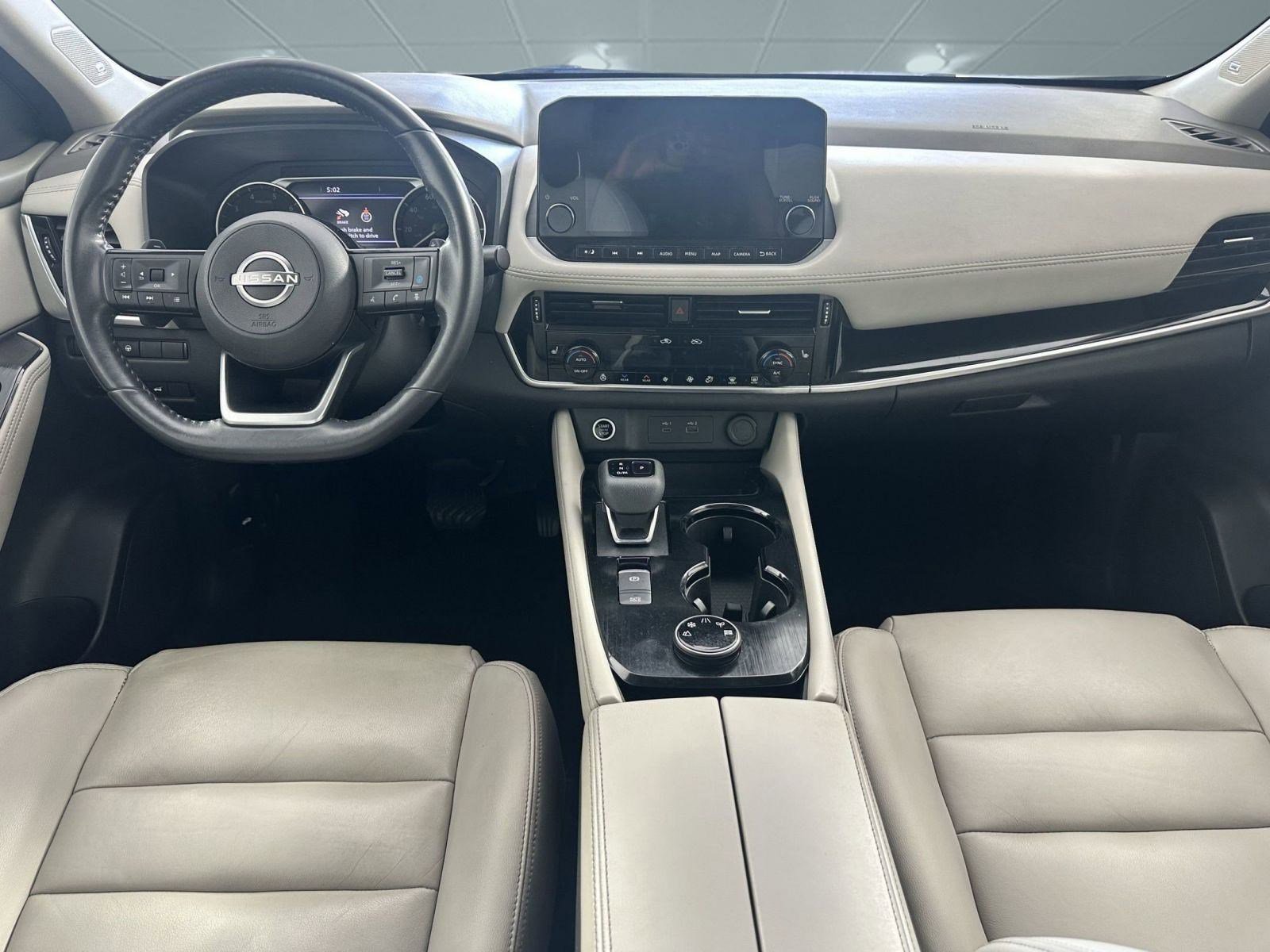 2023 Nissan Rogue SL photo 3