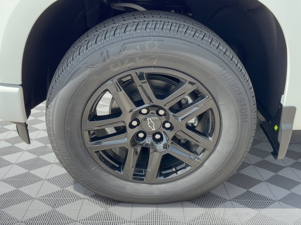 2026 Chevrolet Silverado 1500 Custom - Photo 13