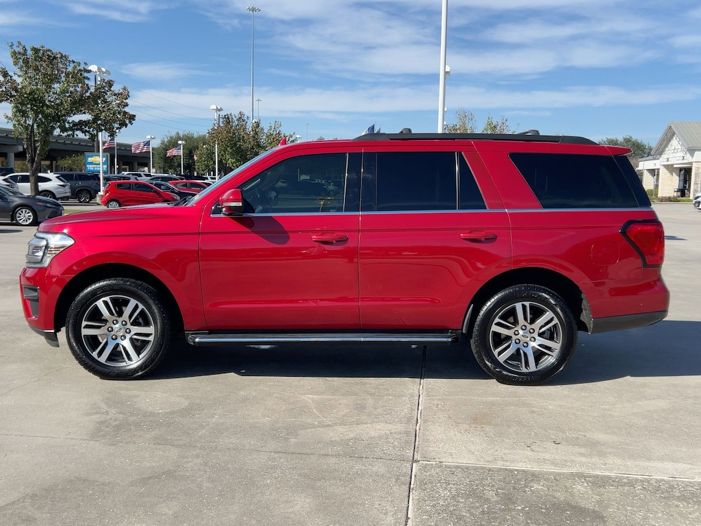 Used 2022 Ford Expedition XLT