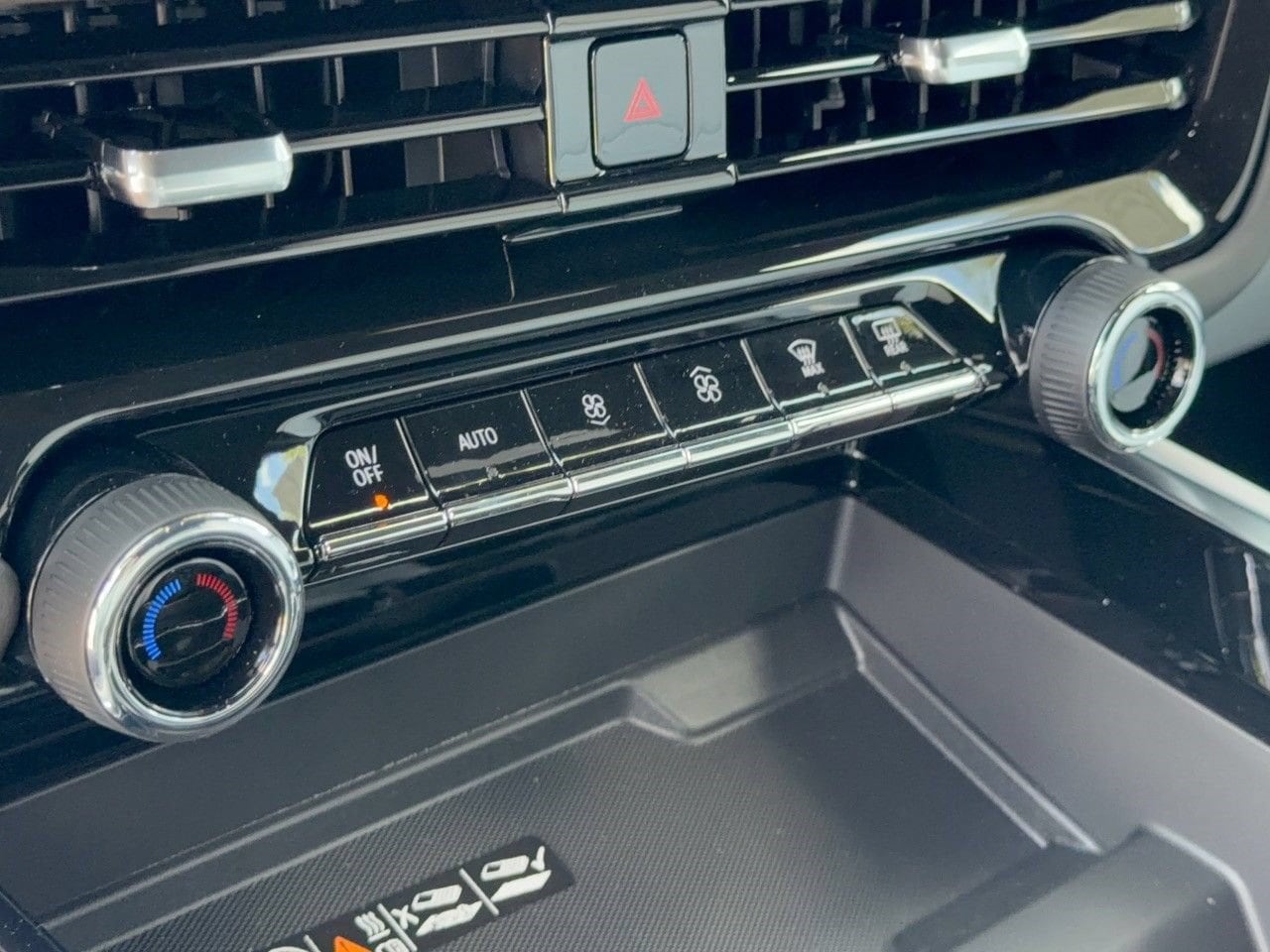 2026 Chevrolet Tahoe Premier - Photo 25