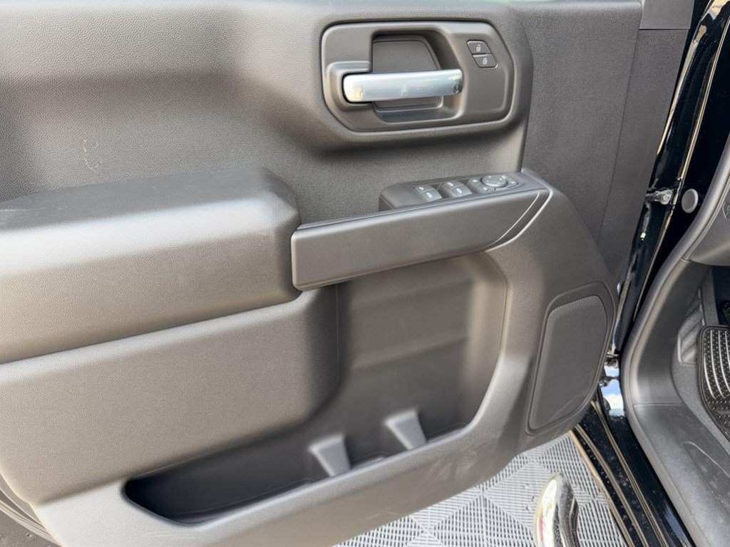 2026 Chevrolet Silverado 2500 HD Custom - Photo 14